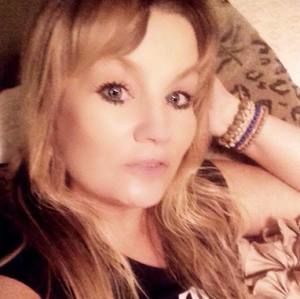 Meet your Posher, Danette